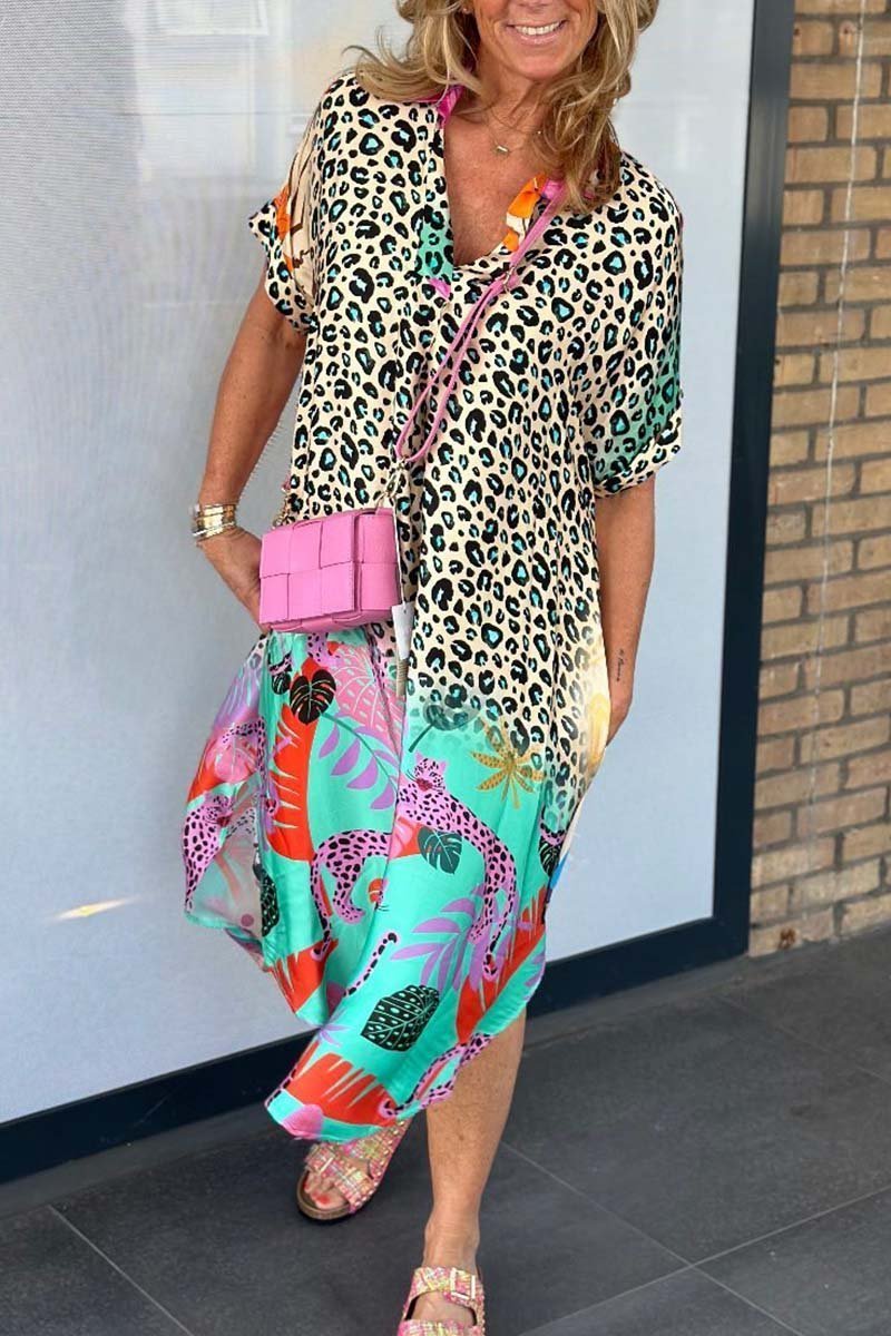 Lena | Leopardprint-kjole med spids halsudskæring